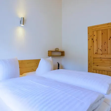 Moewenkieker Mit Terrasse Im * Silz (Mecklenburg-Vorpommern)