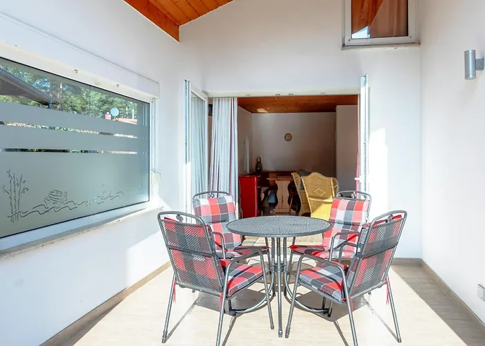 بيت للعطل Moewenkieker Mit Terrasse Im Silz (Mecklenburg-Vorpommern)
